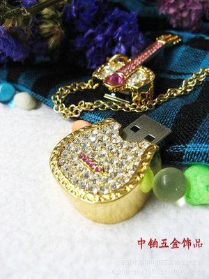 【廠家直銷創(chuàng)意U盤、禮品U盤、小提琴U盤、樂器U盤、吊墜U盤】價(jià)格,廠家,圖片,其他數(shù)碼產(chǎn)品及配件,東莞市厚街中鉑五金飾品加工店-